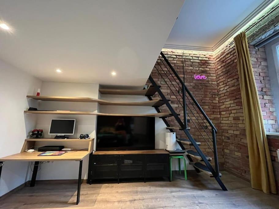 Apartman V Srdci Bratislavy Pressburg Exterior foto
